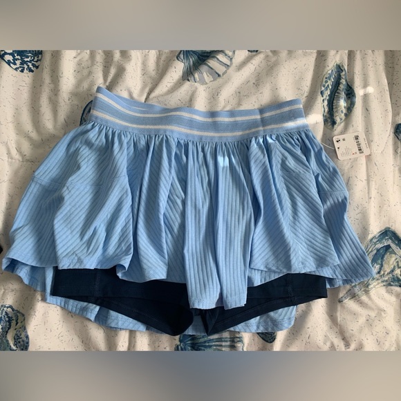 NWT Free People Movement High Dive Blue Sultry Skort size medium - Picture 5 of 10